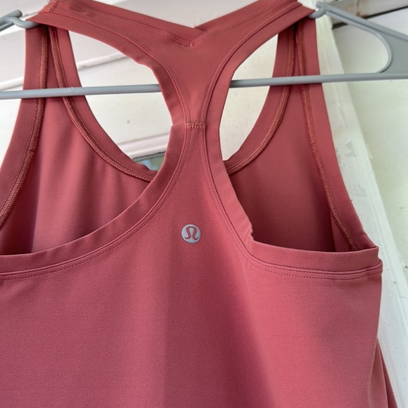 Lululemon cool racer back size 6 - Picture 2 of 2